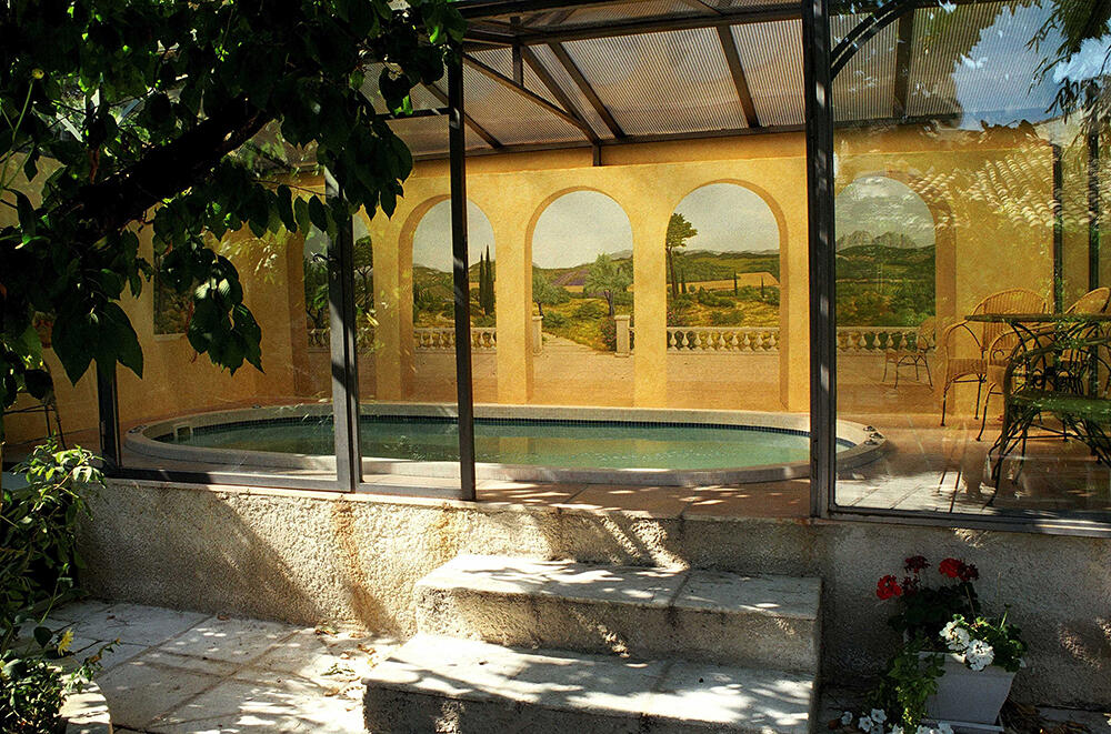 trompe l'œil arche mur piscine par Sylvie Artôt
